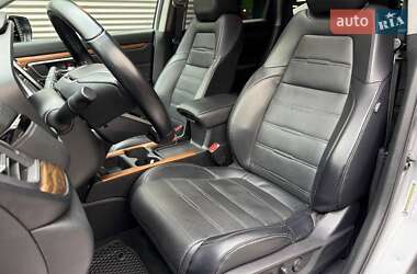 Внедорожник / Кроссовер Honda CR-V 2017 в 