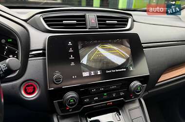 Внедорожник / Кроссовер Honda CR-V 2017 в 