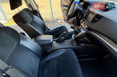 Внедорожник / Кроссовер Honda CR-V 2013 в 