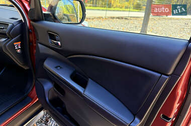 Внедорожник / Кроссовер Honda CR-V 2013 в 