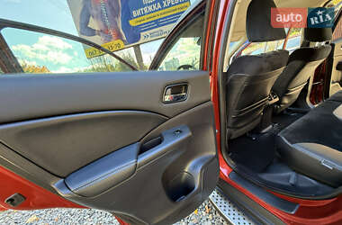 Внедорожник / Кроссовер Honda CR-V 2013 в 