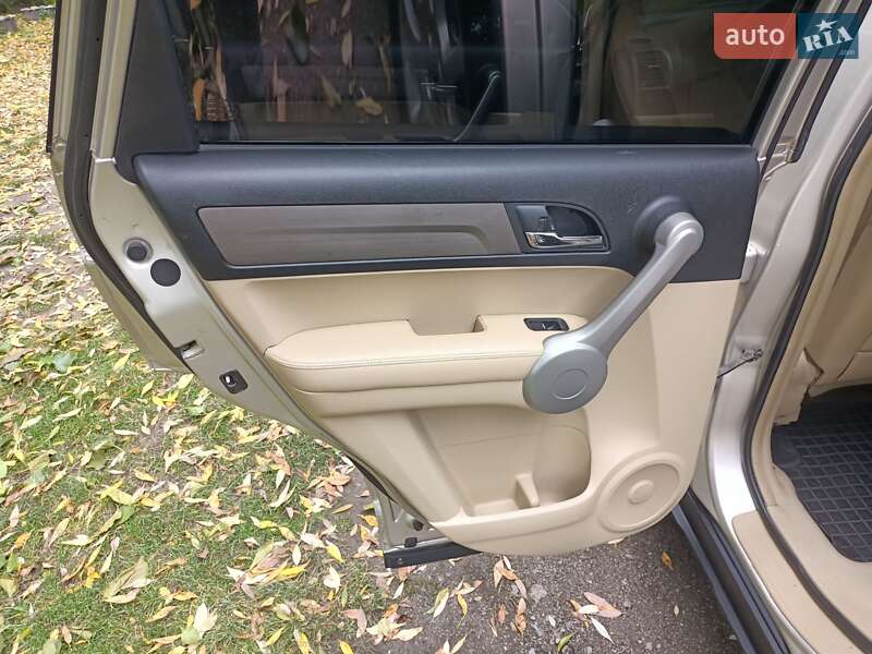 Позашляховик / Кросовер Honda CR-V 2007 в Липовці фото 17 Позашляховик / Кросовер Honda CR-V 2007 в Липовці