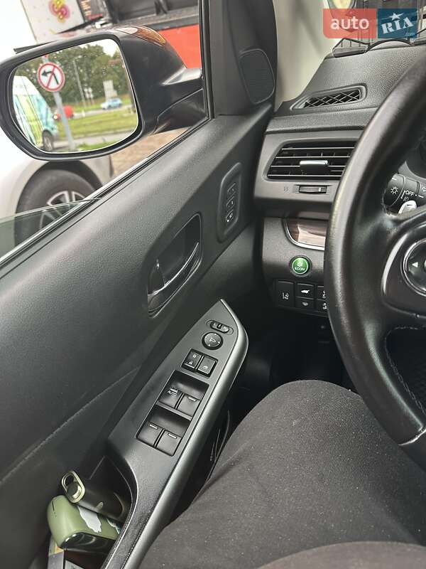 Позашляховик / Кросовер Honda CR-V 2015 в Львові фото 15 Позашляховик / Кросовер Honda CR-V 2015 в Львові