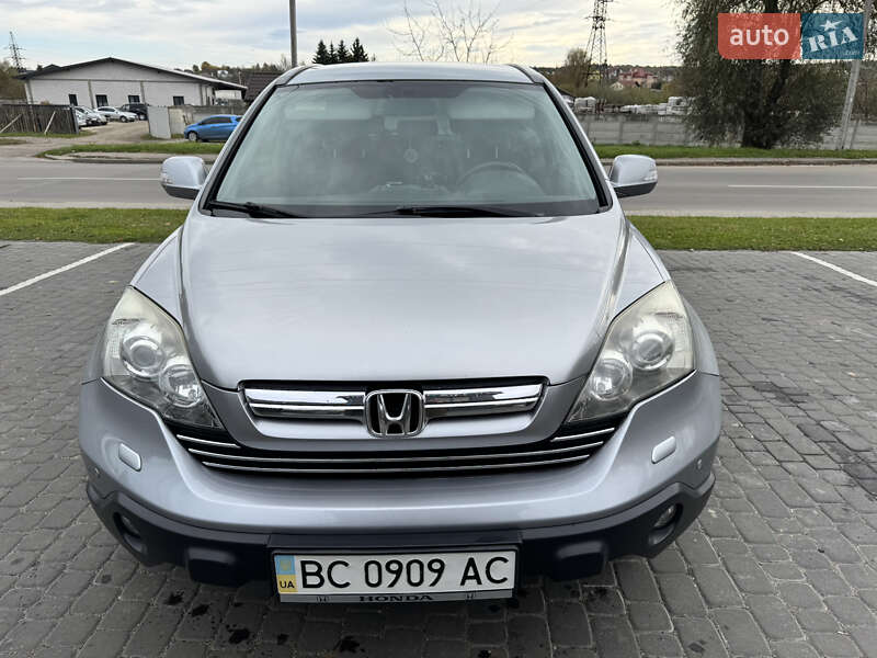 Внедорожник / Кроссовер Honda CR-V 2008 в Трускавце