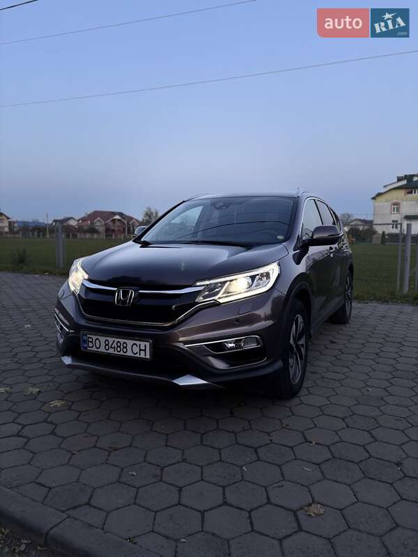 Внедорожник / Кроссовер Honda CR-V 2015 в Ивано-Франковске фото 4 Внедорожник / Кроссовер Honda CR-V 2015 в Ивано-Франковске