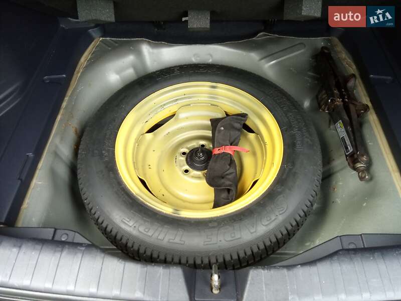 Внедорожник / Кроссовер Honda CR-V 2008 в Житомире