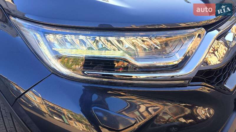 Внедорожник / Кроссовер Honda CR-V 2019 в Одессе