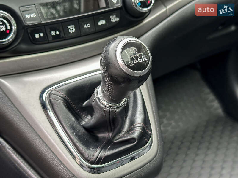 Внедорожник / Кроссовер Honda CR-V 2013 в Бродах