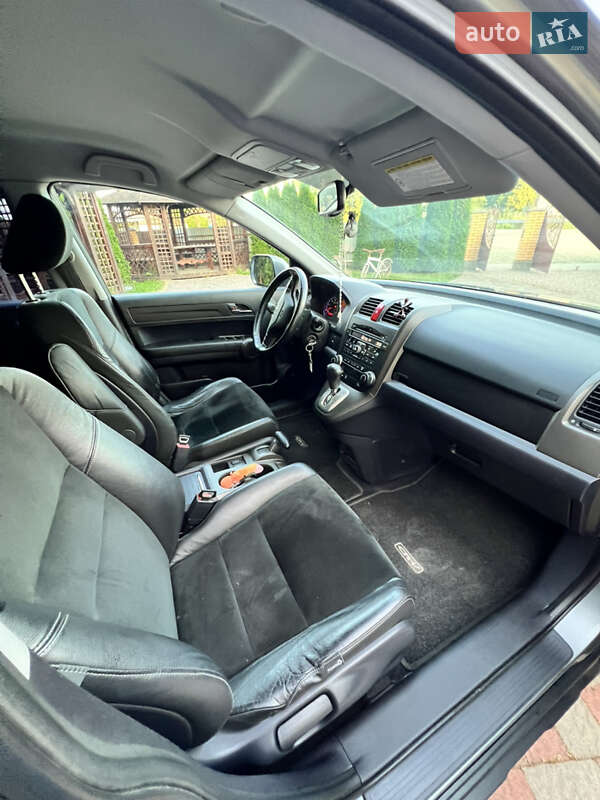 Позашляховик / Кросовер Honda CR-V 2010 в Жидачові