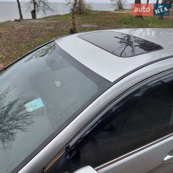 Позашляховик / Кросовер Honda CR-V 2013 в Києві