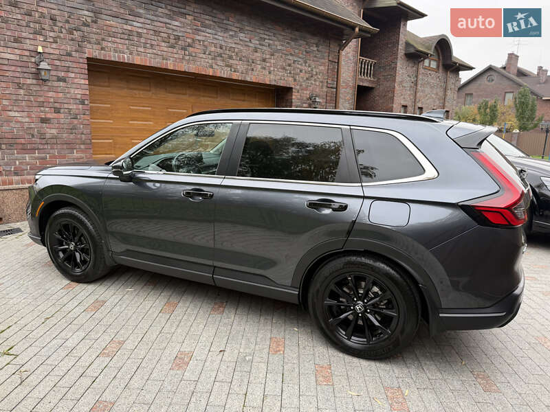 Внедорожник / Кроссовер Honda CR-V 2023 в Киеве