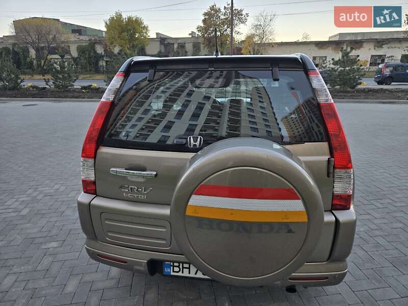 Внедорожник / Кроссовер Honda CR-V 2005 в Одессе