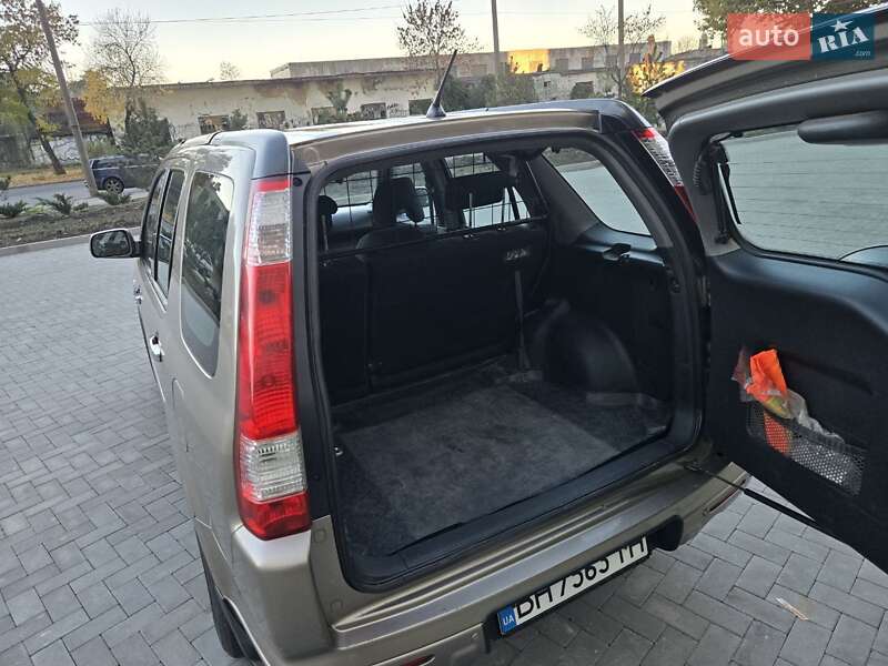 Внедорожник / Кроссовер Honda CR-V 2005 в Одессе