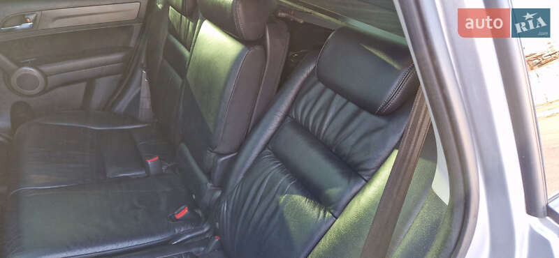 Позашляховик / Кросовер Honda CR-V 2010 в Дніпрі