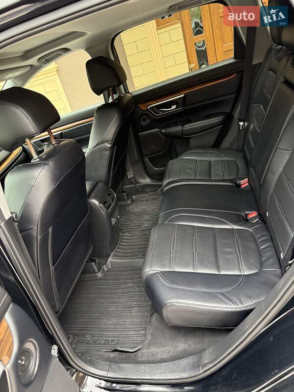 Внедорожник / Кроссовер Honda CR-V 2018 в Косове