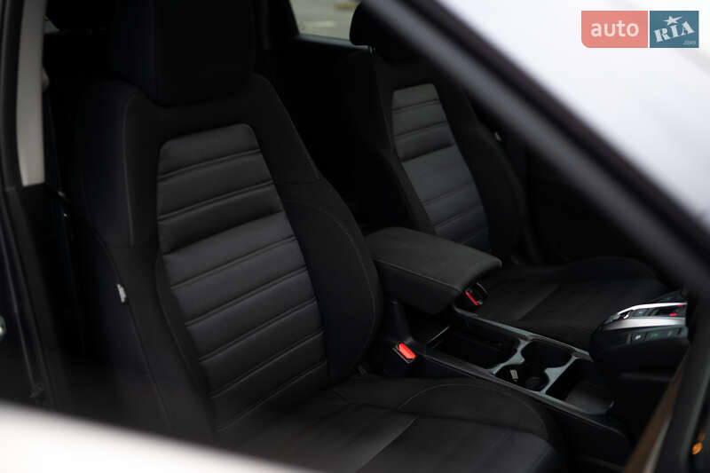 Внедорожник / Кроссовер Honda CR-V 2020 в Львове фото 36 Внедорожник / Кроссовер Honda CR-V 2020 в Львове