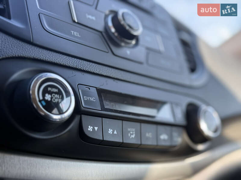 Позашляховик / Кросовер Honda CR-V 2014 в Самборі фото 33 Позашляховик / Кросовер Honda CR-V 2014 в Самборі