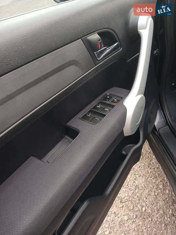 Внедорожник / Кроссовер Honda CR-V 2007 в Ивано-Франковске