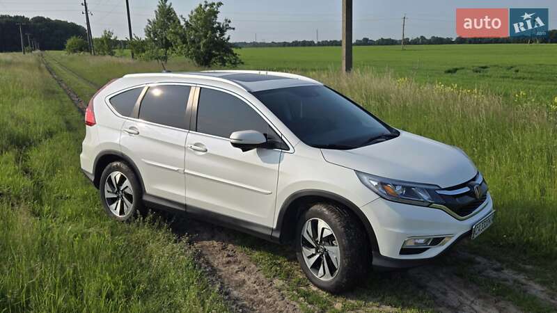 Позашляховик / Кросовер Honda CR-V 2015 в Києві