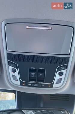 Позашляховик / Кросовер Honda CR-V 2022 в 