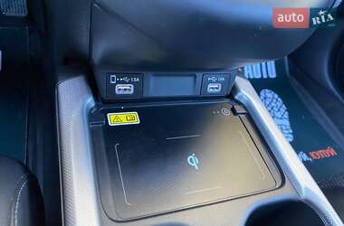 Позашляховик / Кросовер Honda CR-V 2022 в 