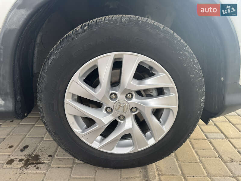 Внедорожник / Кроссовер Honda CR-V 2015 в Луцке фото 8 Внедорожник / Кроссовер Honda CR-V 2015 в Луцке