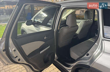 Позашляховик / Кросовер Honda CR-V 2015 в  фото 17 Позашляховик / Кросовер Honda CR-V 2015 в