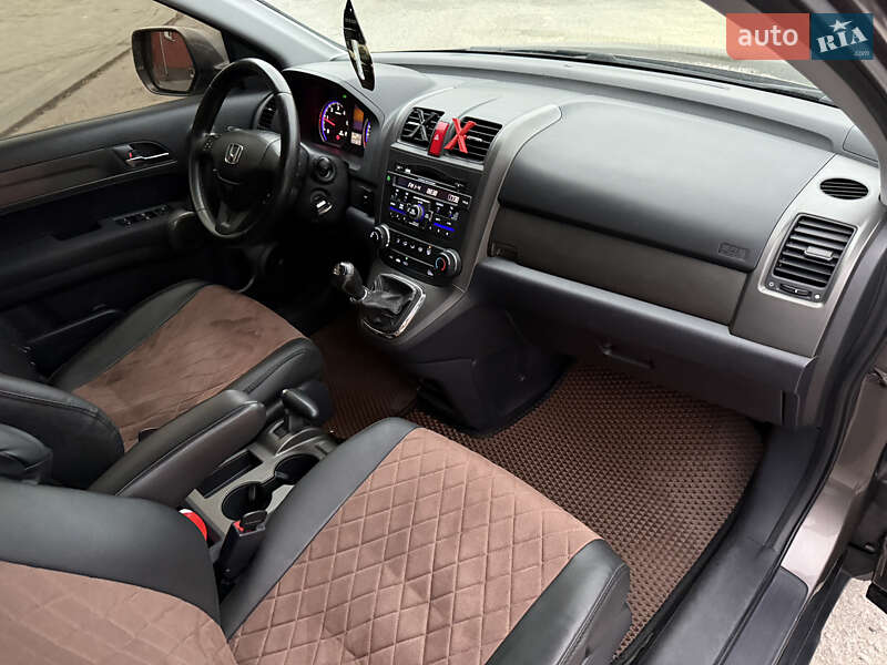 Позашляховик / Кросовер Honda CR-V 2010 в Кременці фото 32 Позашляховик / Кросовер Honda CR-V 2010 в Кременці
