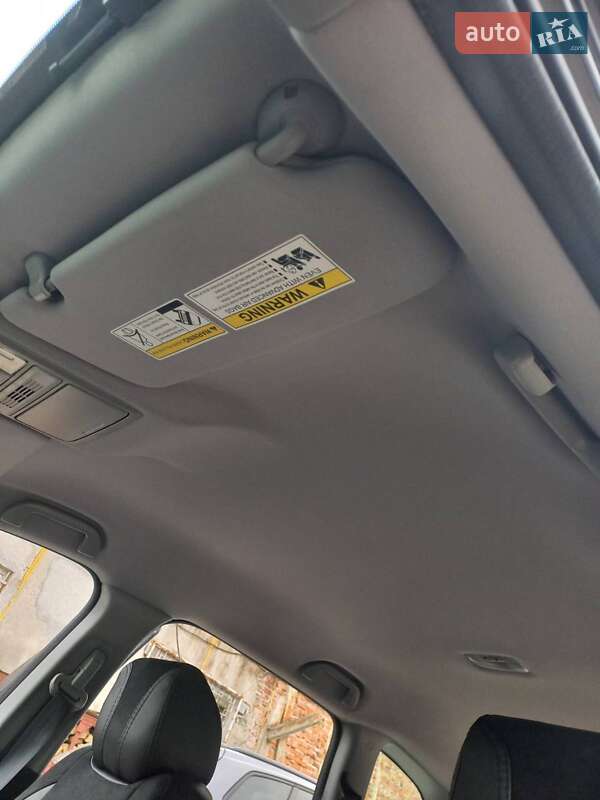 Позашляховик / Кросовер Honda CR-V 2017 в Львові