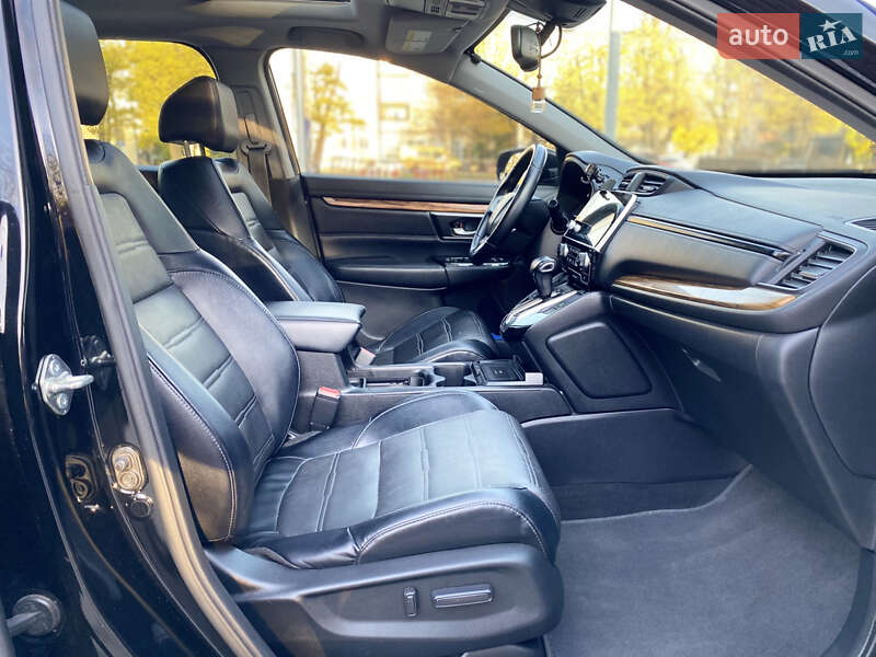 Позашляховик / Кросовер Honda CR-V 2017 в Миколаєві фото 10 Позашляховик / Кросовер Honda CR-V 2017 в Миколаєві