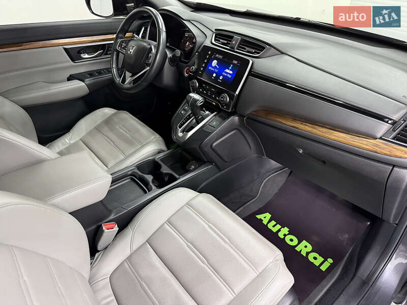 Внедорожник / Кроссовер Honda CR-V 2019 в Одессе фото 16 Внедорожник / Кроссовер Honda CR-V 2019 в Одессе
