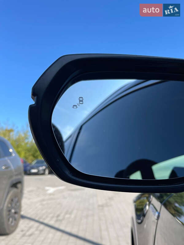 Позашляховик / Кросовер Honda CR-V 2022 в Львові