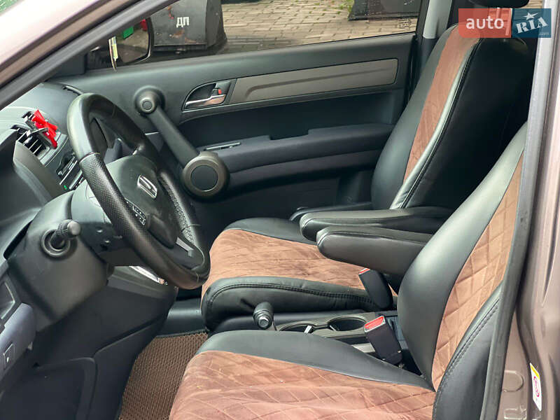 Внедорожник / Кроссовер Honda CR-V 2010 в Кременце фото 18 Внедорожник / Кроссовер Honda CR-V 2010 в Кременце