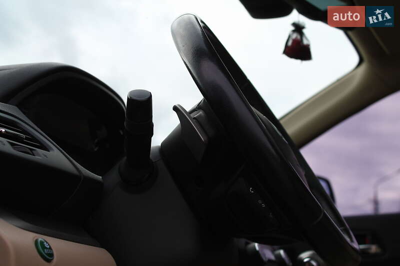 Позашляховик / Кросовер Honda CR-V 2014 в Дрогобичі фото 97 Позашляховик / Кросовер Honda CR-V 2014 в Дрогобичі