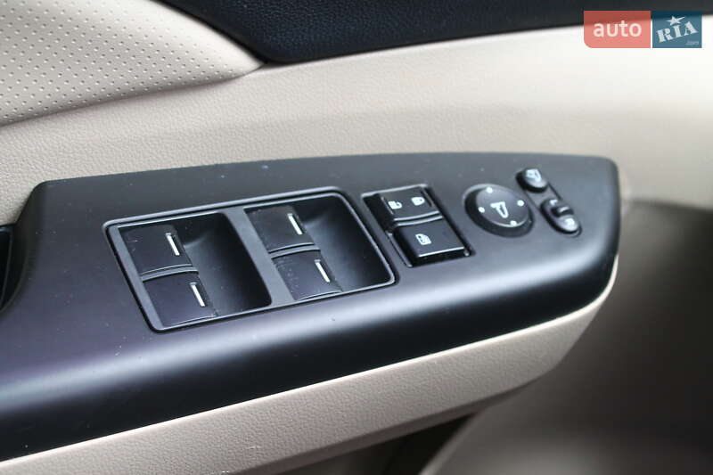 Позашляховик / Кросовер Honda CR-V 2014 в Дрогобичі фото 115 Позашляховик / Кросовер Honda CR-V 2014 в Дрогобичі