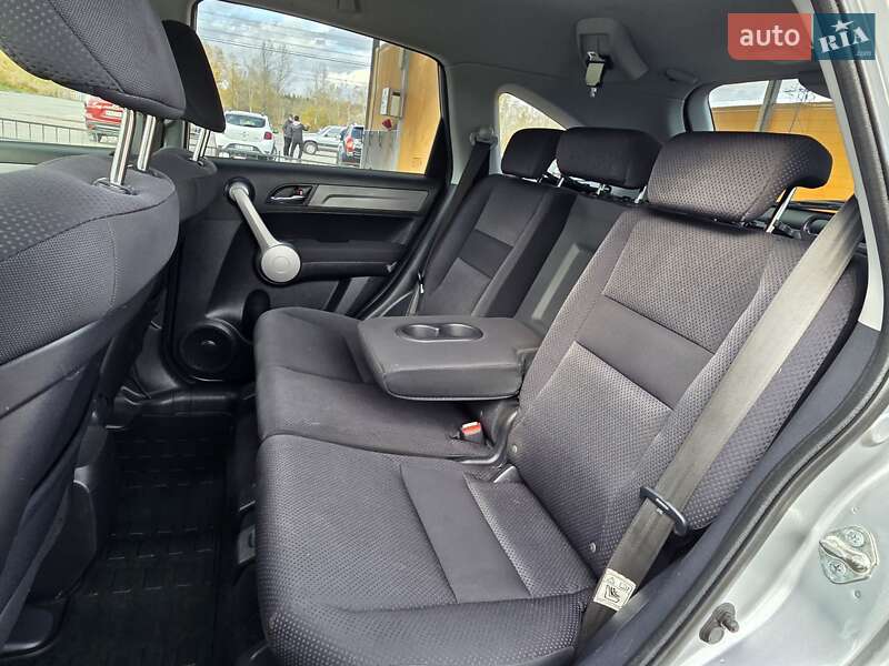 Внедорожник / Кроссовер Honda CR-V 2008 в Харькове