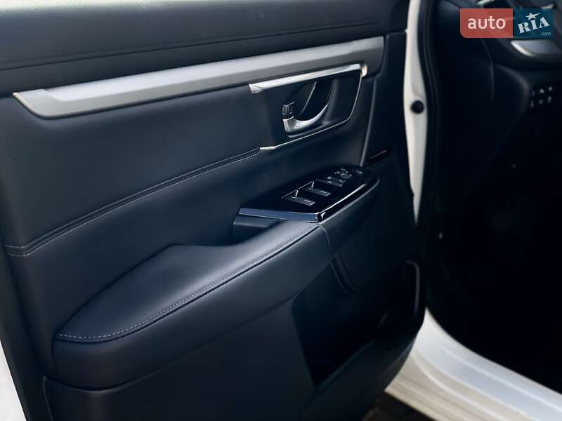 Позашляховик / Кросовер Honda CR-V 2023 в Києві