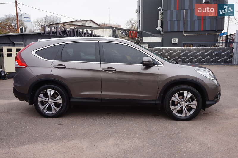 Внедорожник / Кроссовер Honda CR-V 2014 в Одессе фото 5 Внедорожник / Кроссовер Honda CR-V 2014 в Одессе