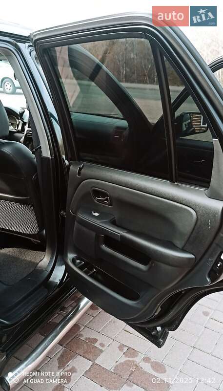 Внедорожник / Кроссовер Honda CR-V 2006 в Киеве