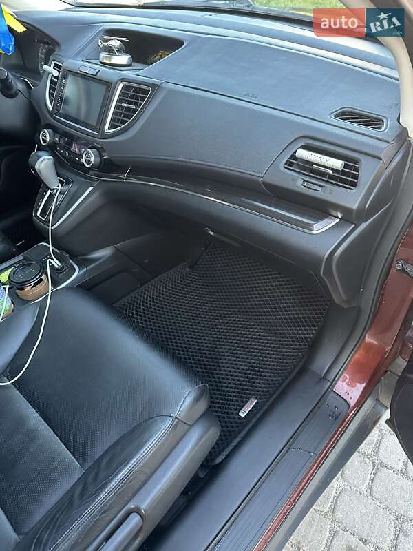Внедорожник / Кроссовер Honda CR-V 2015 в Львове