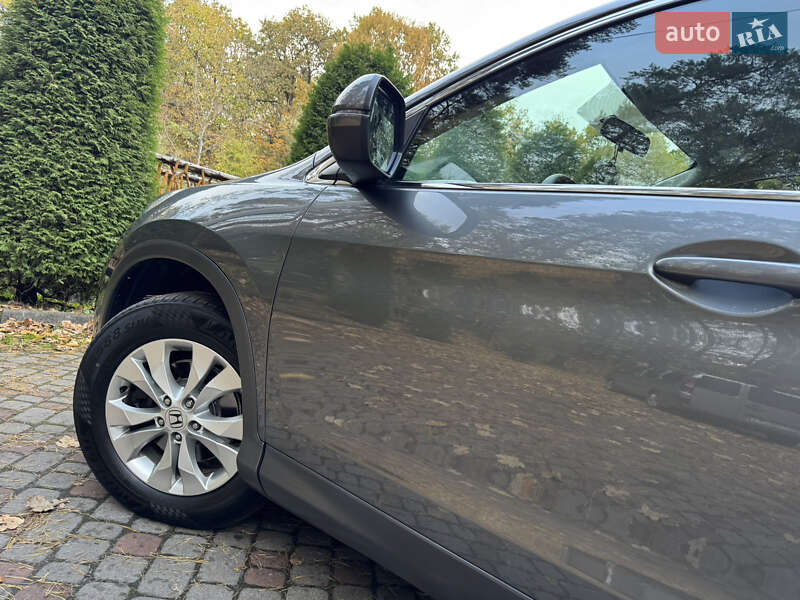 Позашляховик / Кросовер Honda CR-V 2013 в Дрогобичі