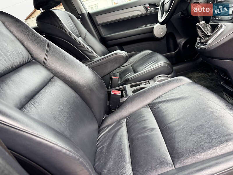 Внедорожник / Кроссовер Honda CR-V 2008 в Ахтырке фото 46 Внедорожник / Кроссовер Honda CR-V 2008 в Ахтырке