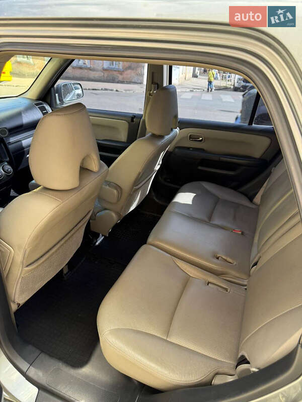 Внедорожник / Кроссовер Honda CR-V 2006 в Днепре фото 4 Внедорожник / Кроссовер Honda CR-V 2006 в Днепре
