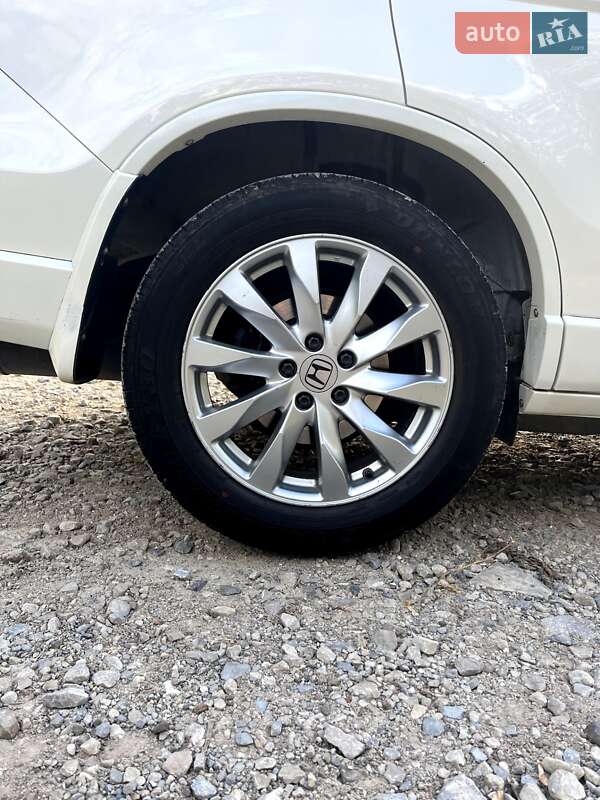 Позашляховик / Кросовер Honda CR-V 2011 в Тлумачі