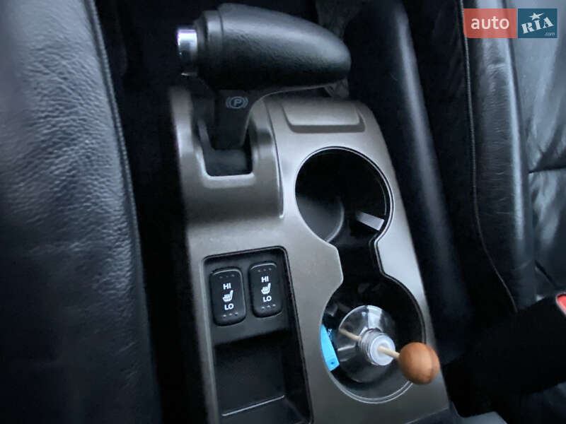 Позашляховик / Кросовер Honda CR-V 2011 в Ковелі