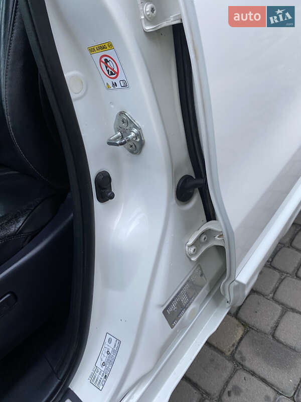 Позашляховик / Кросовер Honda CR-V 2011 в Ковелі