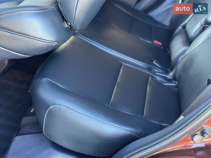 Внедорожник / Кроссовер Honda CR-V 2012 в Дрогобыче