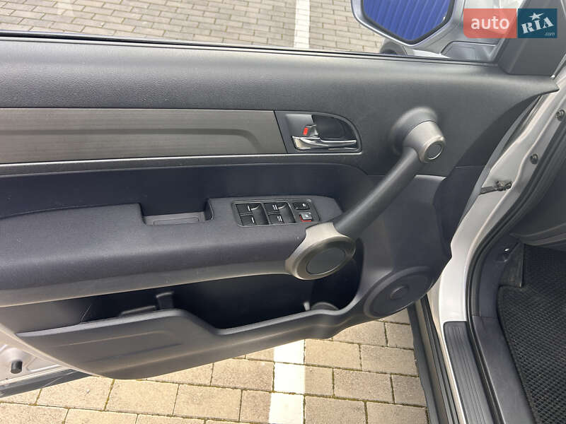 Внедорожник / Кроссовер Honda CR-V 2011 в Калуше фото 9 Внедорожник / Кроссовер Honda CR-V 2011 в Калуше