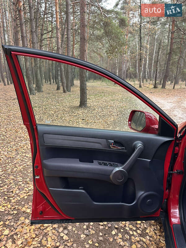 Внедорожник / Кроссовер Honda CR-V 2008 в Сумах