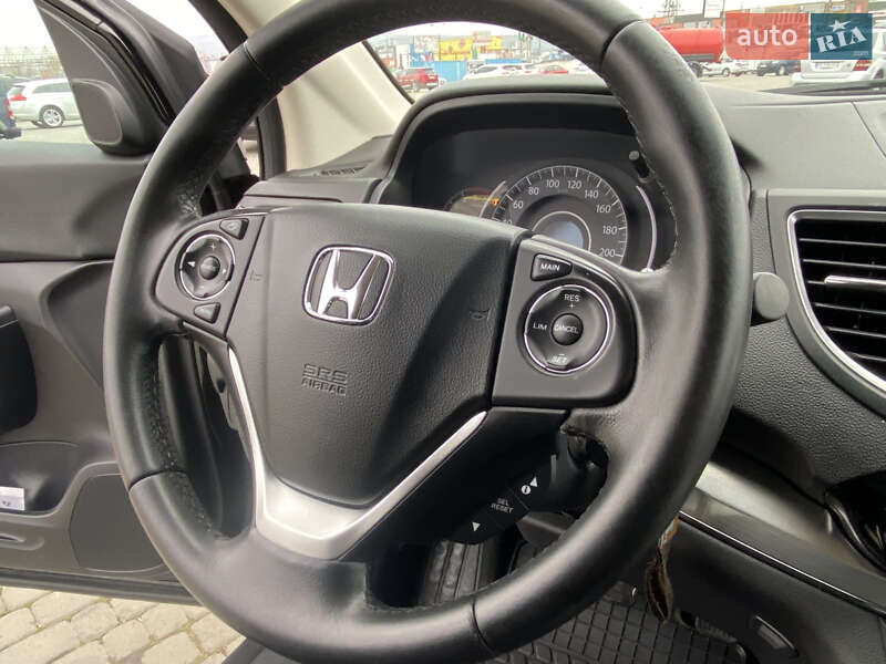 Позашляховик / Кросовер Honda CR-V 2015 в Чернівцях